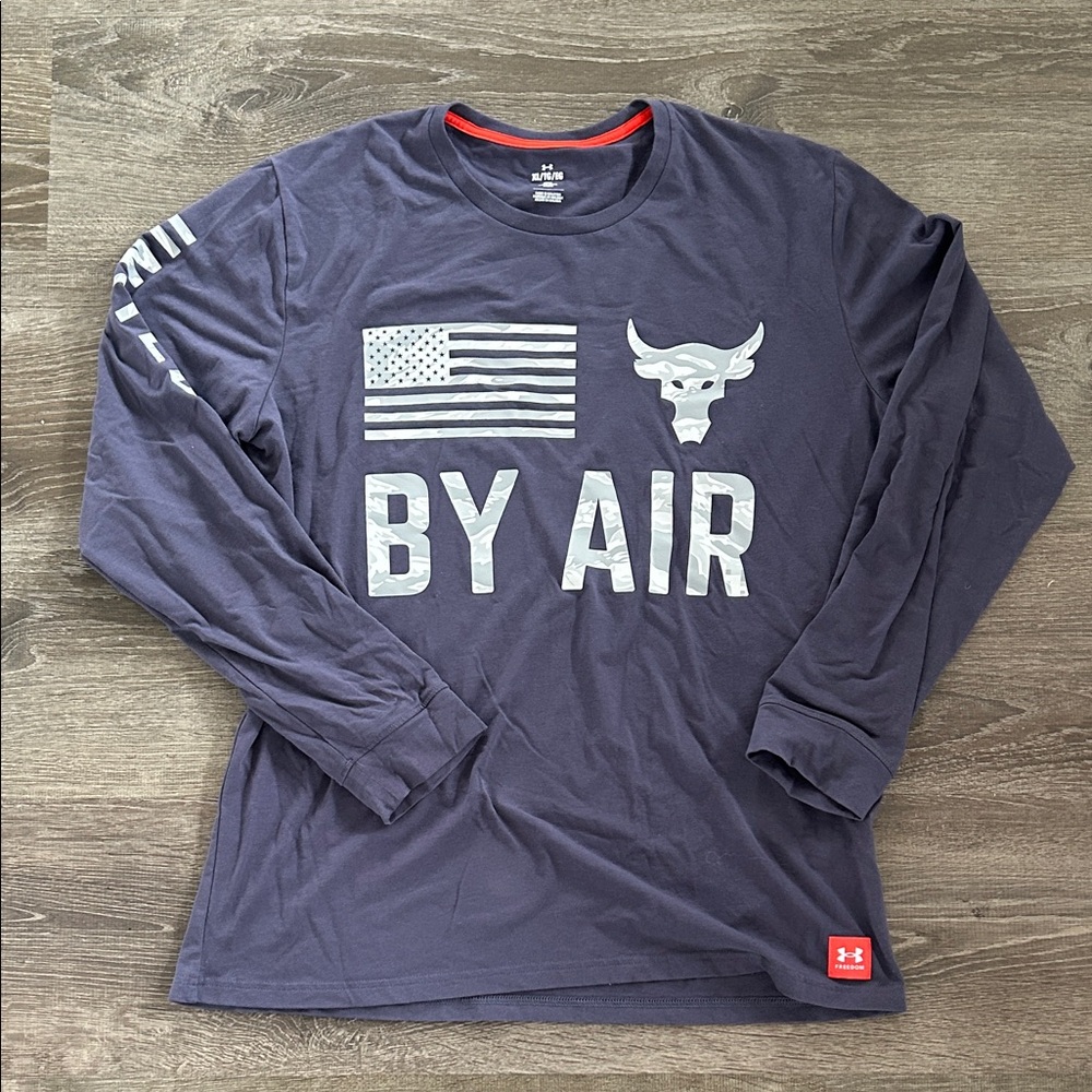 Under Armour Men's Graphic Long Sleeve Tee - Dark Blue